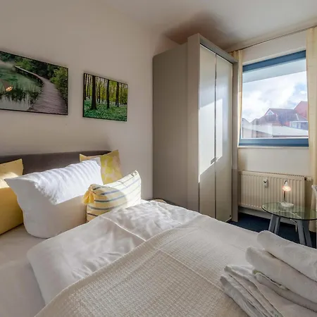 Apartment Hafenliebe Mit Blick Ueber Den Warener Stadthafen Waren (Mueritz)
