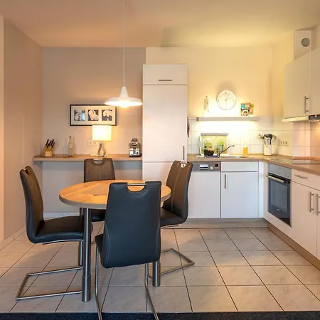 Apartment Hafenliebe Mit Blick Ueber Den Warener Stadthafen