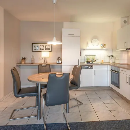 Διαμέρισμα Hafenliebe Mit Blick Ueber Den Warener Stadthafen Βάρεν